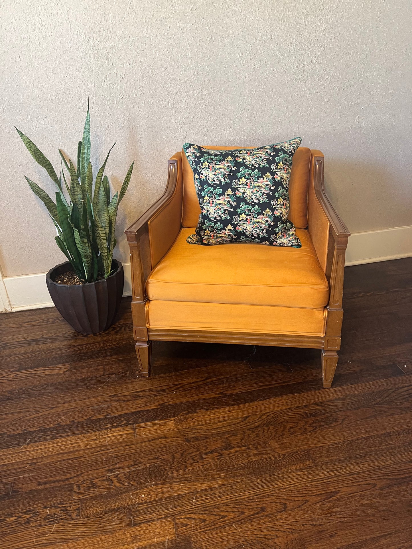 Japanese Garden Pillow with green piping