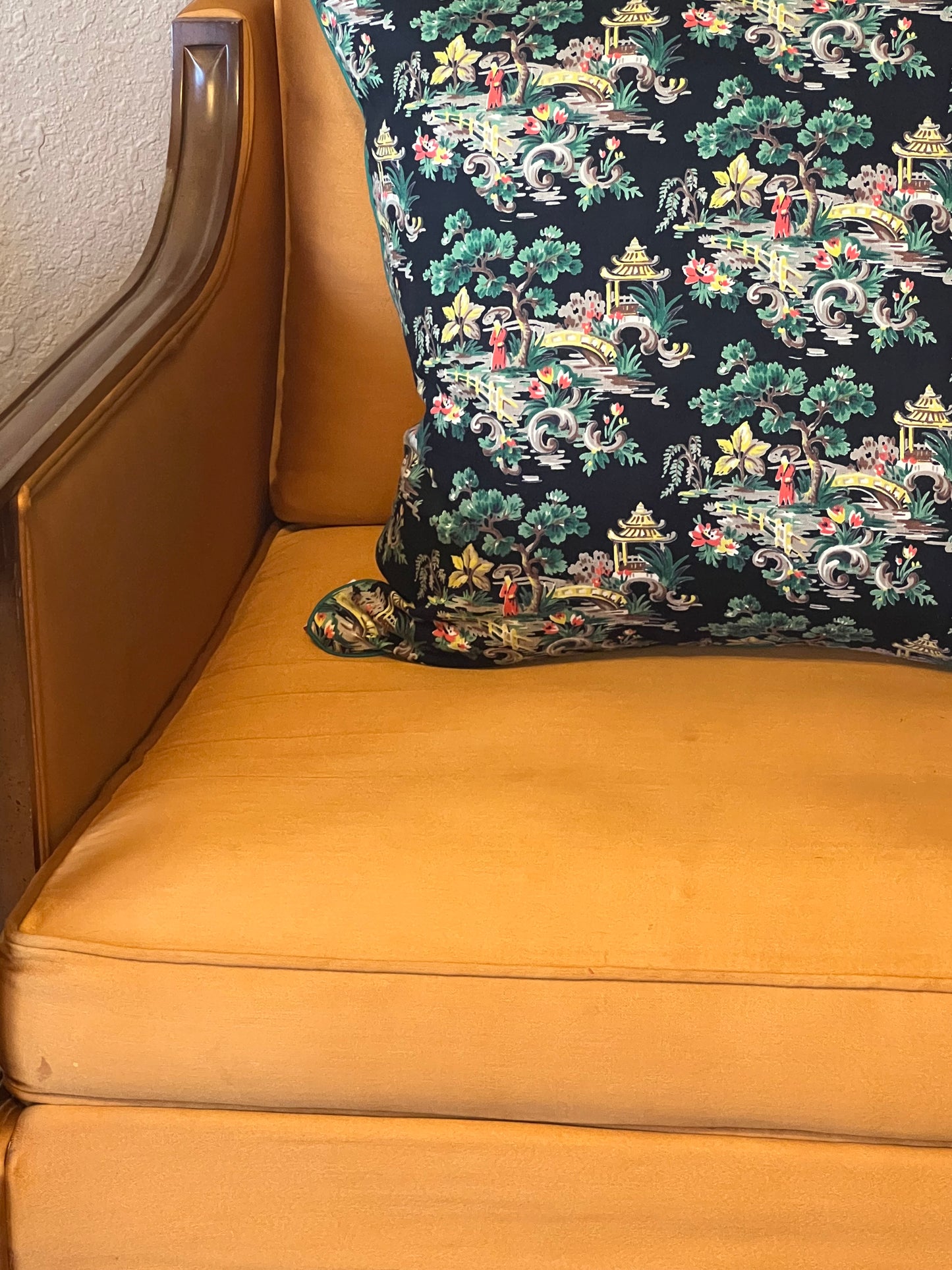 Japanese Garden Pillow with green piping