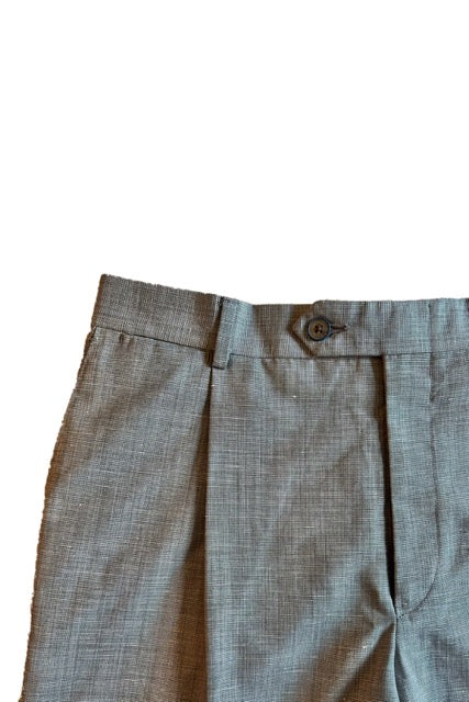 The Capital Heights Short in Grey - M